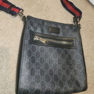 Gucci crossbody